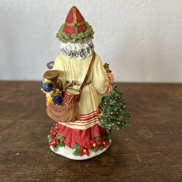 International Santa Claus Collection - Bishop Nicholas of Myra Ukraine - Picture 3 of 5